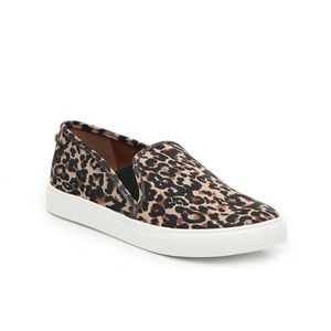 NIB Steve Madden Symba Slip-on Sneaker